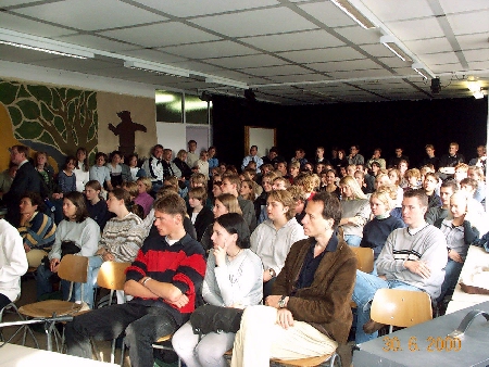 Schler und Schlerinnen des Gymnasium Kronwerk